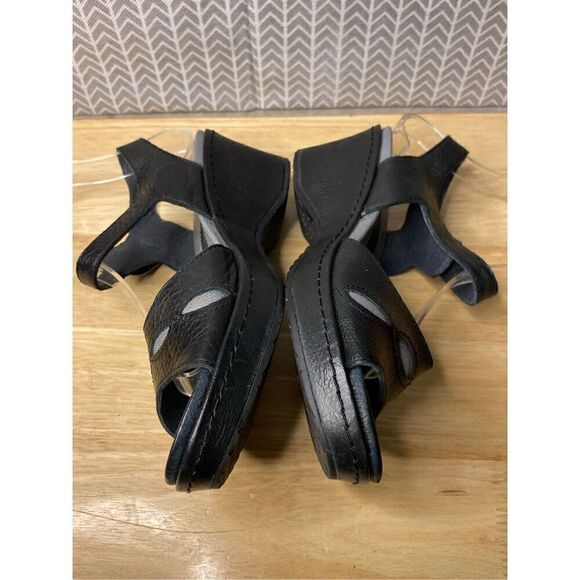 Ariat 'Sandy'  Black Gray Leather Wedge Heels Sandals Slingback - Picture 7 of 10